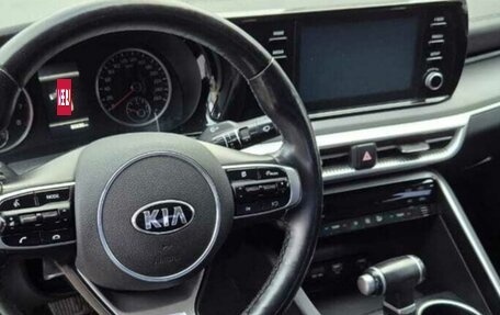 KIA K5, 2020 год, 2 300 000 рублей, 11 фотография