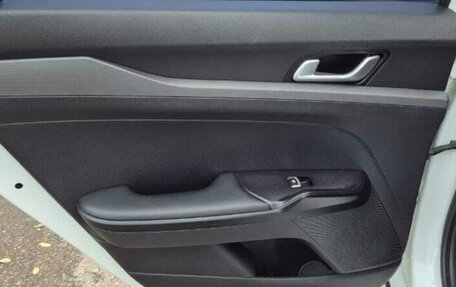 KIA K5, 2020 год, 2 300 000 рублей, 18 фотография