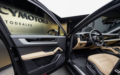 Porsche Cayenne III, 2025 год, 17 580 000 рублей, 12 фотография