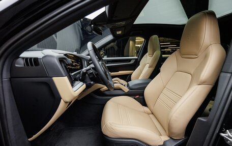 Porsche Cayenne III, 2025 год, 17 580 000 рублей, 14 фотография