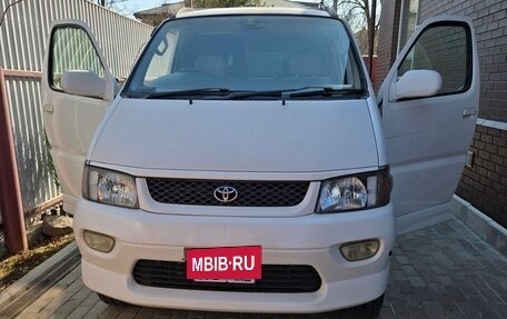 Toyota Regius, 1997 год, 1 500 000 рублей, 2 фотография