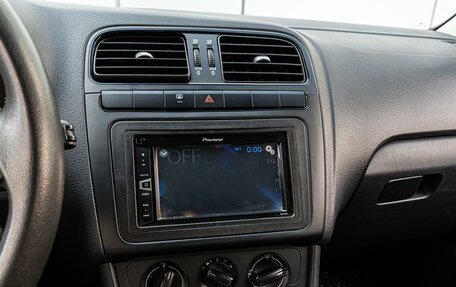 Volkswagen Polo VI (EU Market), 2017 год, 898 000 рублей, 12 фотография