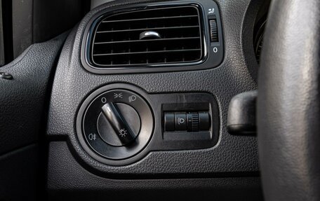 Volkswagen Polo VI (EU Market), 2017 год, 898 000 рублей, 14 фотография