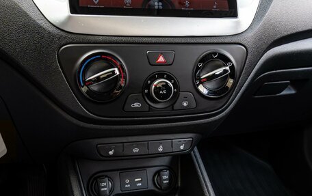 Hyundai Solaris II рестайлинг, 2018 год, 1 345 000 рублей, 13 фотография