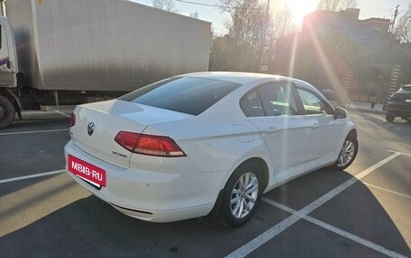 Volkswagen Passat B8 рестайлинг, 2015 год, 1 600 000 рублей, 2 фотография