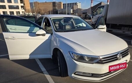 Volkswagen Passat B8 рестайлинг, 2015 год, 1 600 000 рублей, 5 фотография