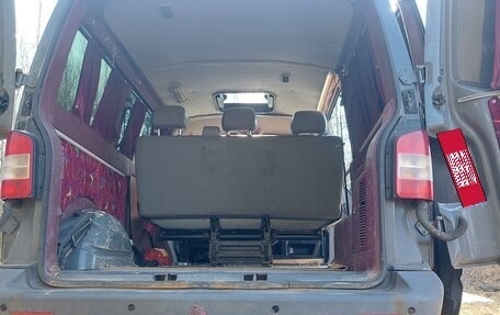 Volkswagen Transporter T5 рестайлинг, 2011 год, 1 100 000 рублей, 10 фотография