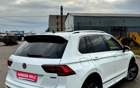 Volkswagen Tiguan II, 2019 год, 2 730 000 рублей, 4 фотография