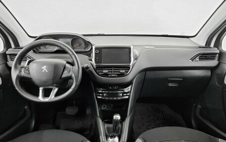 Peugeot 208 II, 2014 год, 580 000 рублей, 5 фотография