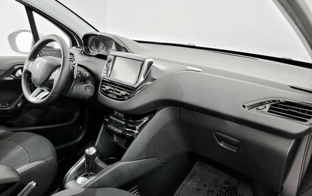 Peugeot 208 II, 2014 год, 580 000 рублей, 11 фотография