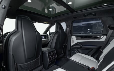 Porsche Cayenne III, 2026 год, 28 990 000 рублей, 28 фотография