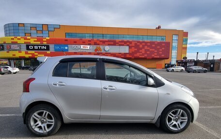 Toyota Yaris III рестайлинг, 2007 год, 550 000 рублей, 6 фотография