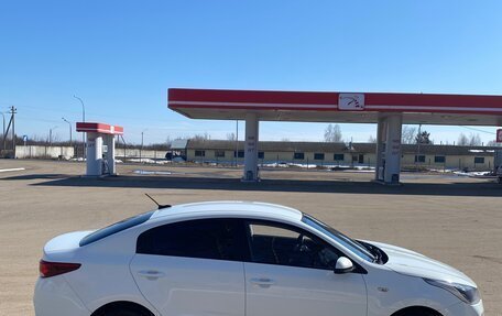 KIA Rio IV, 2018 год, 1 150 000 рублей, 4 фотография