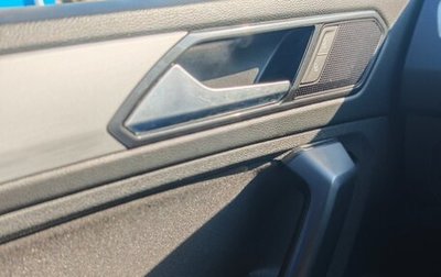 Volkswagen Tiguan II, 2017 год, 2 185 000 рублей, 1 фотография