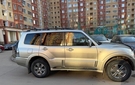 Mitsubishi Pajero III рестайлинг, 2005 год, 900 000 рублей, 4 фотография