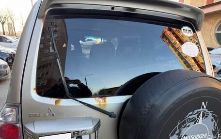 Mitsubishi Pajero III рестайлинг, 2005 год, 900 000 рублей, 10 фотография