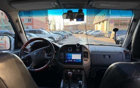 Mitsubishi Pajero III рестайлинг, 2005 год, 900 000 рублей, 18 фотография