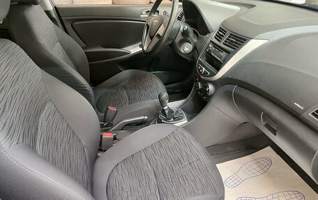 Hyundai Solaris II рестайлинг, 2015 год, 959 000 рублей, 8 фотография