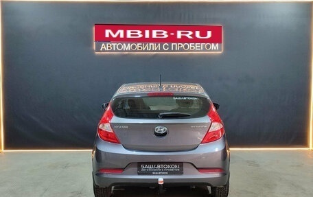 Hyundai Solaris II рестайлинг, 2015 год, 959 000 рублей, 3 фотография