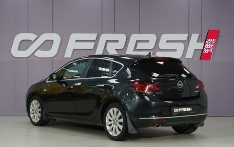 Opel Astra J, 2013 год, 990 999 рублей, 2 фотография