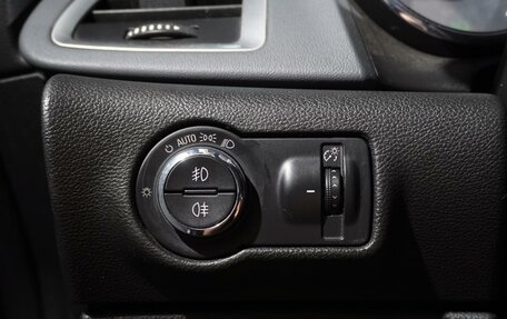 Opel Astra J, 2013 год, 990 999 рублей, 25 фотография