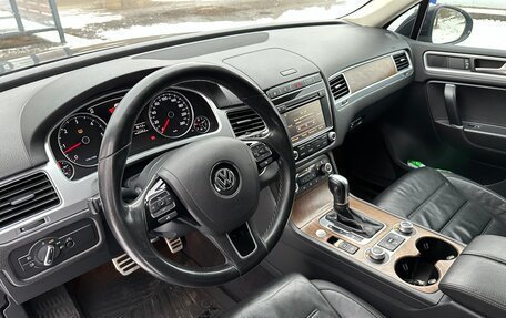 Volkswagen Touareg III, 2016 год, 2 750 000 рублей, 4 фотография