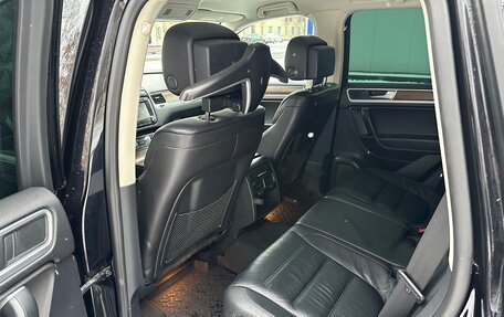 Volkswagen Touareg III, 2016 год, 2 750 000 рублей, 10 фотография