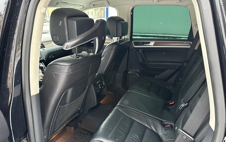 Volkswagen Touareg III, 2016 год, 2 750 000 рублей, 16 фотография