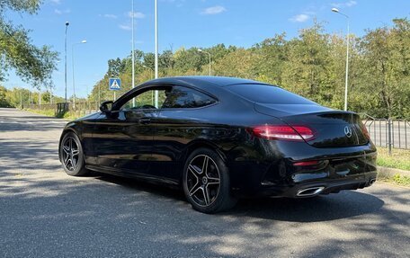 Mercedes-Benz C-Класс, 2021 год, 3 000 000 рублей, 2 фотография