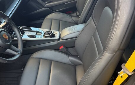 Porsche 911, 2021 год, 14 800 000 рублей, 9 фотография