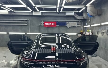 Porsche 911, 2021 год, 14 800 000 рублей, 38 фотография