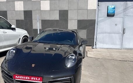 Porsche 911, 2021 год, 14 800 000 рублей, 39 фотография