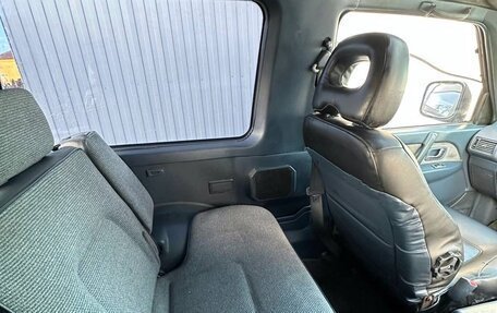 Mitsubishi Pajero III рестайлинг, 1993 год, 295 000 рублей, 11 фотография