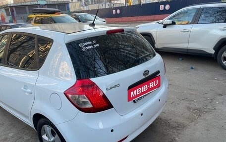 KIA cee'd I рестайлинг, 2010 год, 850 000 рублей, 14 фотография