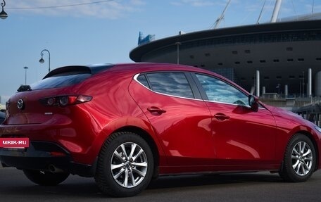 Mazda 3, 2019 год, 2 300 000 рублей, 6 фотография