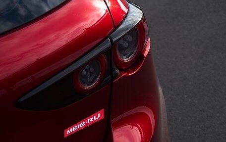 Mazda 3, 2019 год, 2 300 000 рублей, 8 фотография