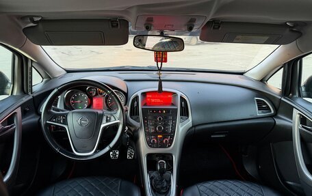 Opel Astra J, 2010 год, 475 000 рублей, 14 фотография