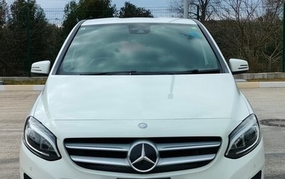 Mercedes-Benz B-Класс, 2017 год, 1 400 000 рублей, 1 фотография