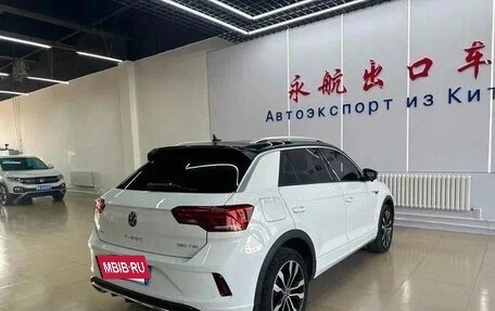 Volkswagen T-Roc I, 2022 год, 1 490 000 рублей, 4 фотография