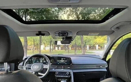Hyundai Elantra, 2022 год, 1 280 000 рублей, 11 фотография