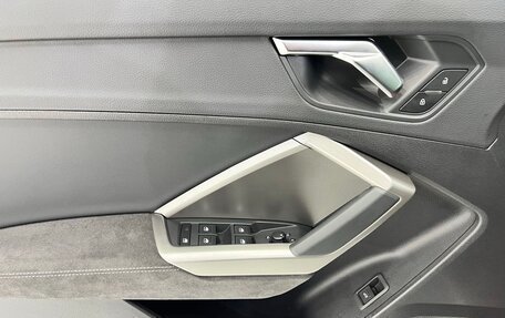 Audi Q3, 2022 год, 2 880 000 рублей, 8 фотография