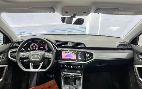 Audi Q3, 2022 год, 2 880 000 рублей, 15 фотография