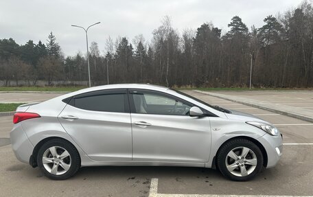 Hyundai Elantra V, 2013 год, 950 000 рублей, 4 фотография