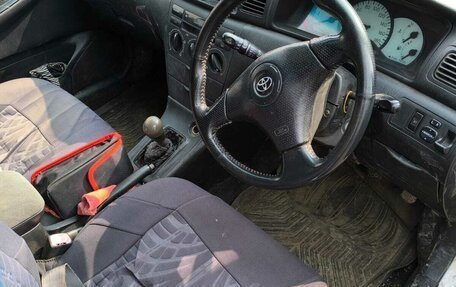 Toyota Corolla, 2001 год, 360 000 рублей, 4 фотография