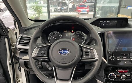 Subaru Forester, 2023 год, 2 880 000 рублей, 11 фотография