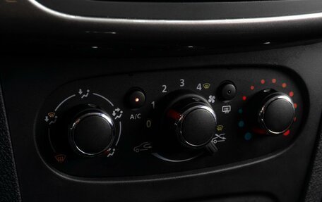 Renault Sandero II рестайлинг, 2021 год, 1 199 000 рублей, 12 фотография