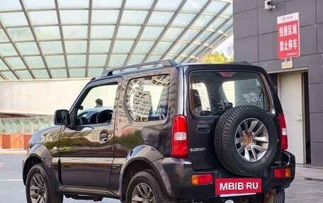 Suzuki Jimny, 2015 год, 1 310 000 рублей, 4 фотография