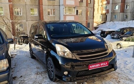 Toyota ISis I, 2012 год, 1 150 000 рублей, 1 фотография
