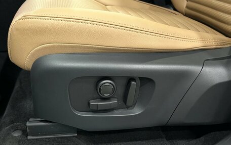 Land Rover Discovery Sport I рестайлинг, 2025 год, 6 090 000 рублей, 20 фотография