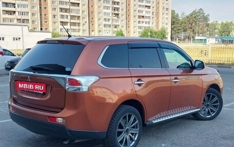 Mitsubishi Outlander III рестайлинг 3, 2012 год, 1 299 000 рублей, 3 фотография